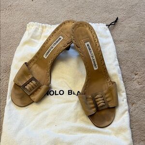 Manolo Blahnik Vintage Beige Slide Sandals